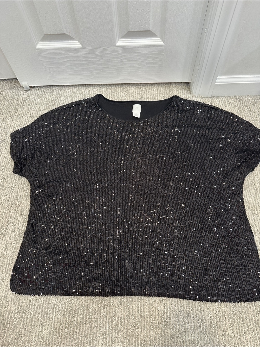 H&M Black Sequin Short Sleeve Tee